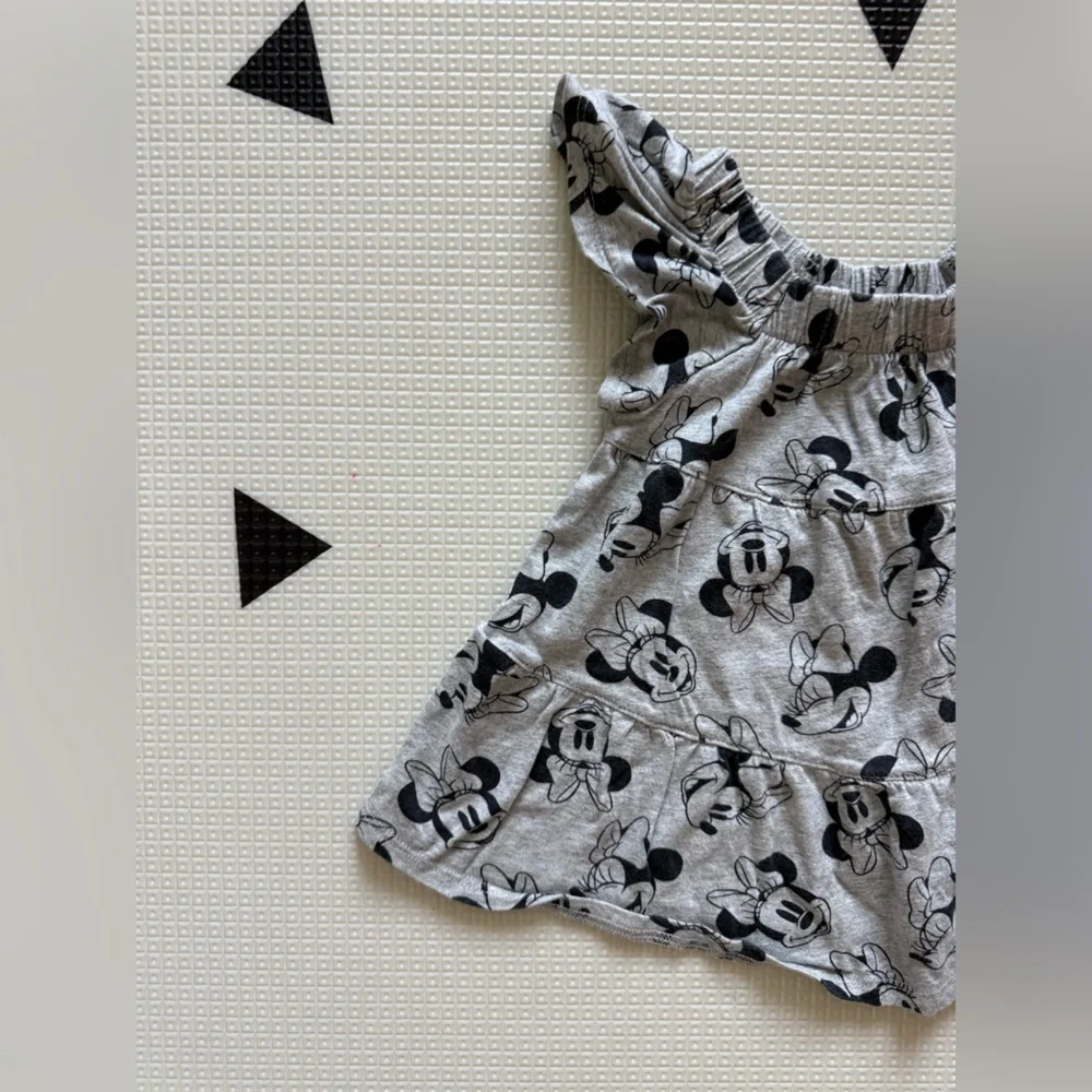 GAP X Disney Collab|Baby girl Gray tiered ruffle Dress in Minnie mouse print•
